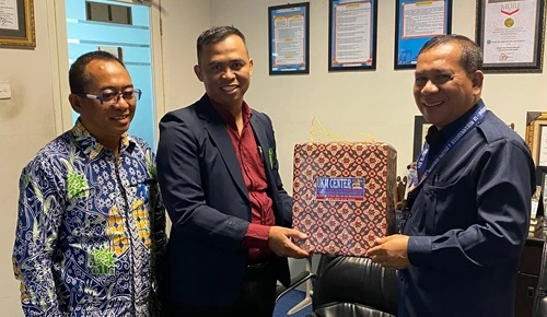 SD Muhammadiyah 1 Tenggarong Studi Tiru ke SD Muhammadiyah 4 Surabaya, Pelajari Inovasi Pembelajaran