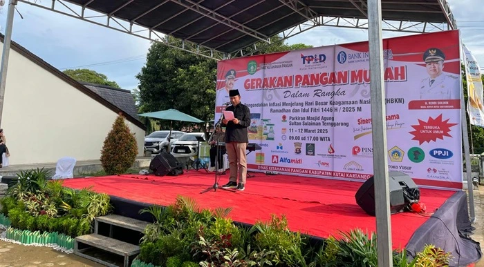 Sekda Sunggono Buka GPM di Halaman Masjid Sultan Sulaiman Tenggarong