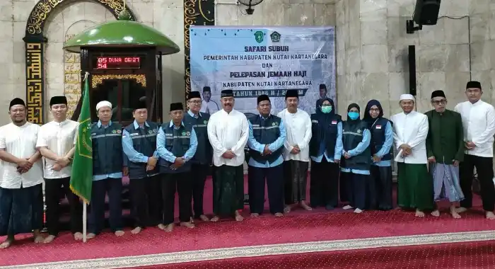 Bupati Edi Damansyah Dorong Peningkatan Layanan Jamaah Haji Kukar