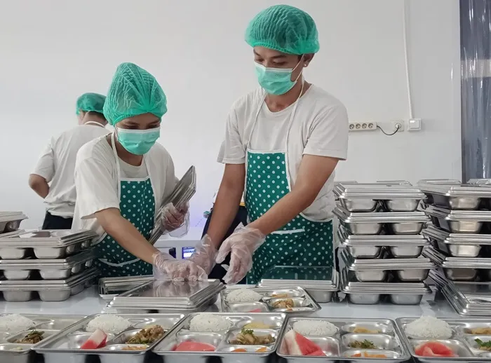 Dapur Dua Enggang: Gerak Nyata Menyehatkan Ribuan Siswa di Tenggarong