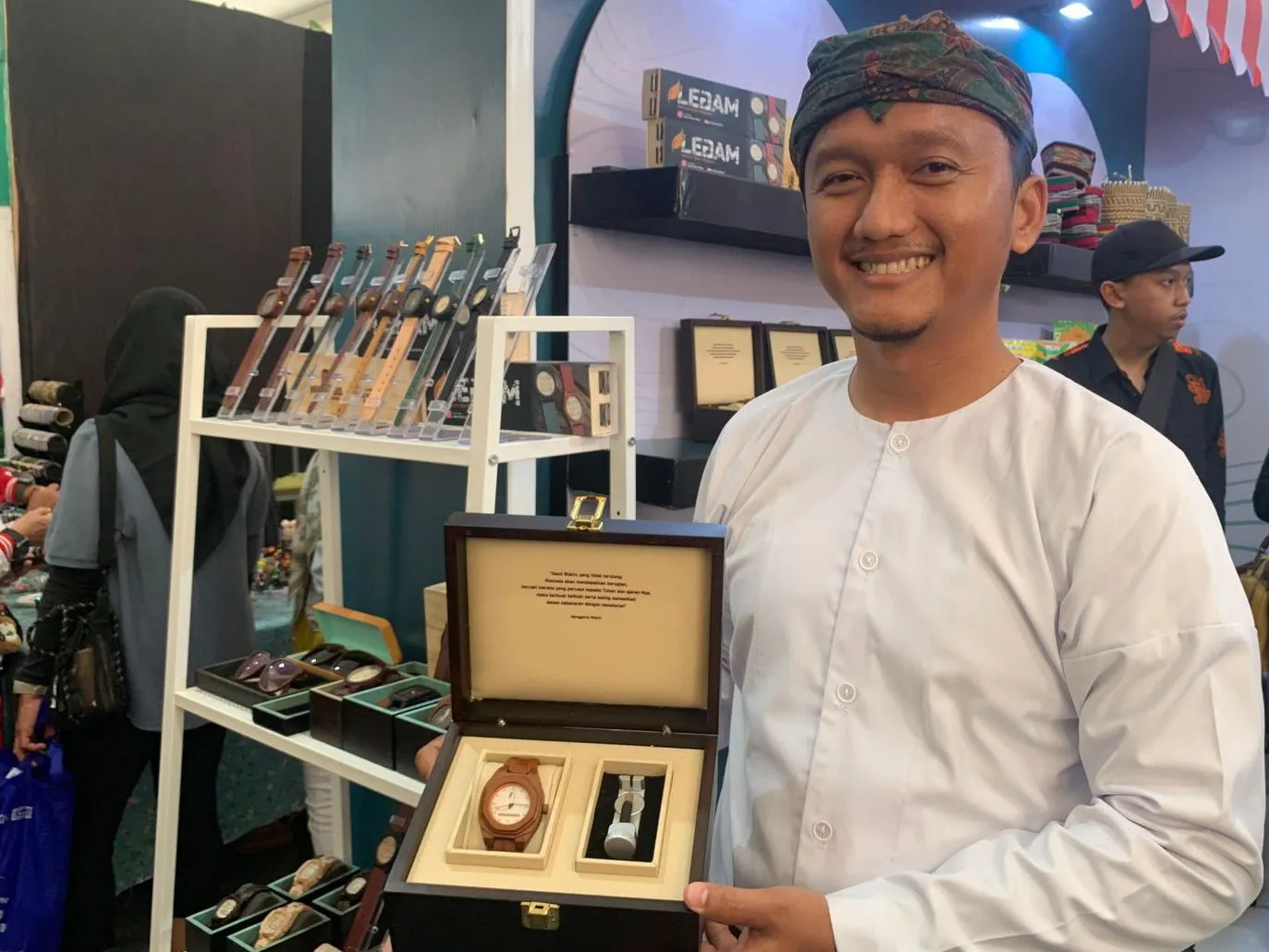 Produk Kreatif Kukar Unjuk Gigi di Expo Erau 2025, Dari Olahan Pangan Hingga Kerajinan Kayu Bernilai Ekspor