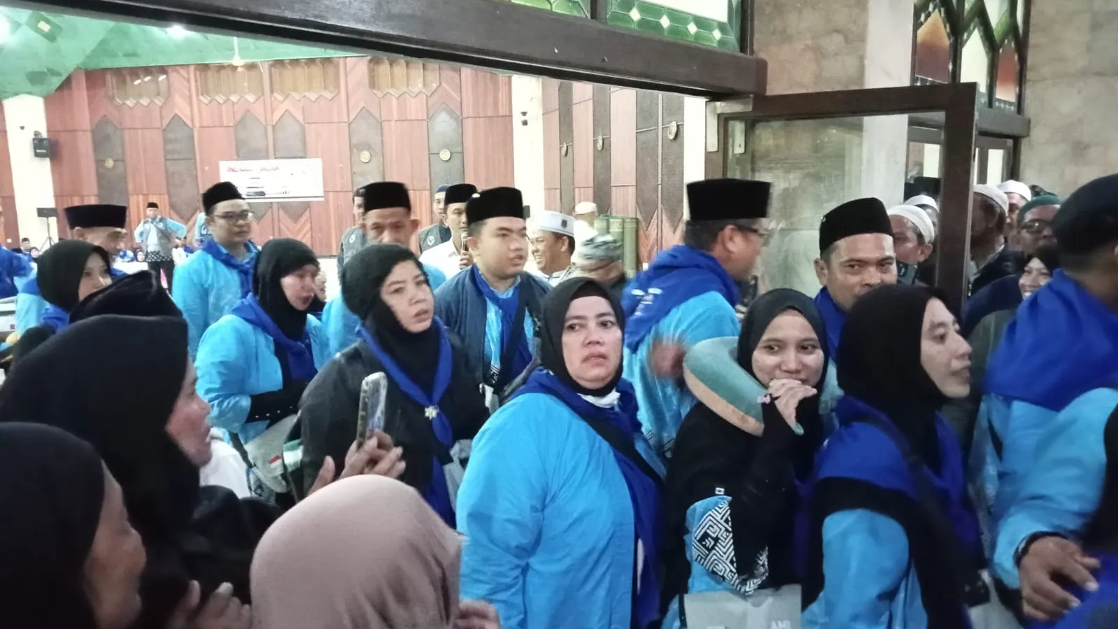 Kloter 6 Jamaah Haji Kukar 2026 Diberangkatkan dari Tenggarong, 152 Jamaah Menuju Embarkasi Balikpapan